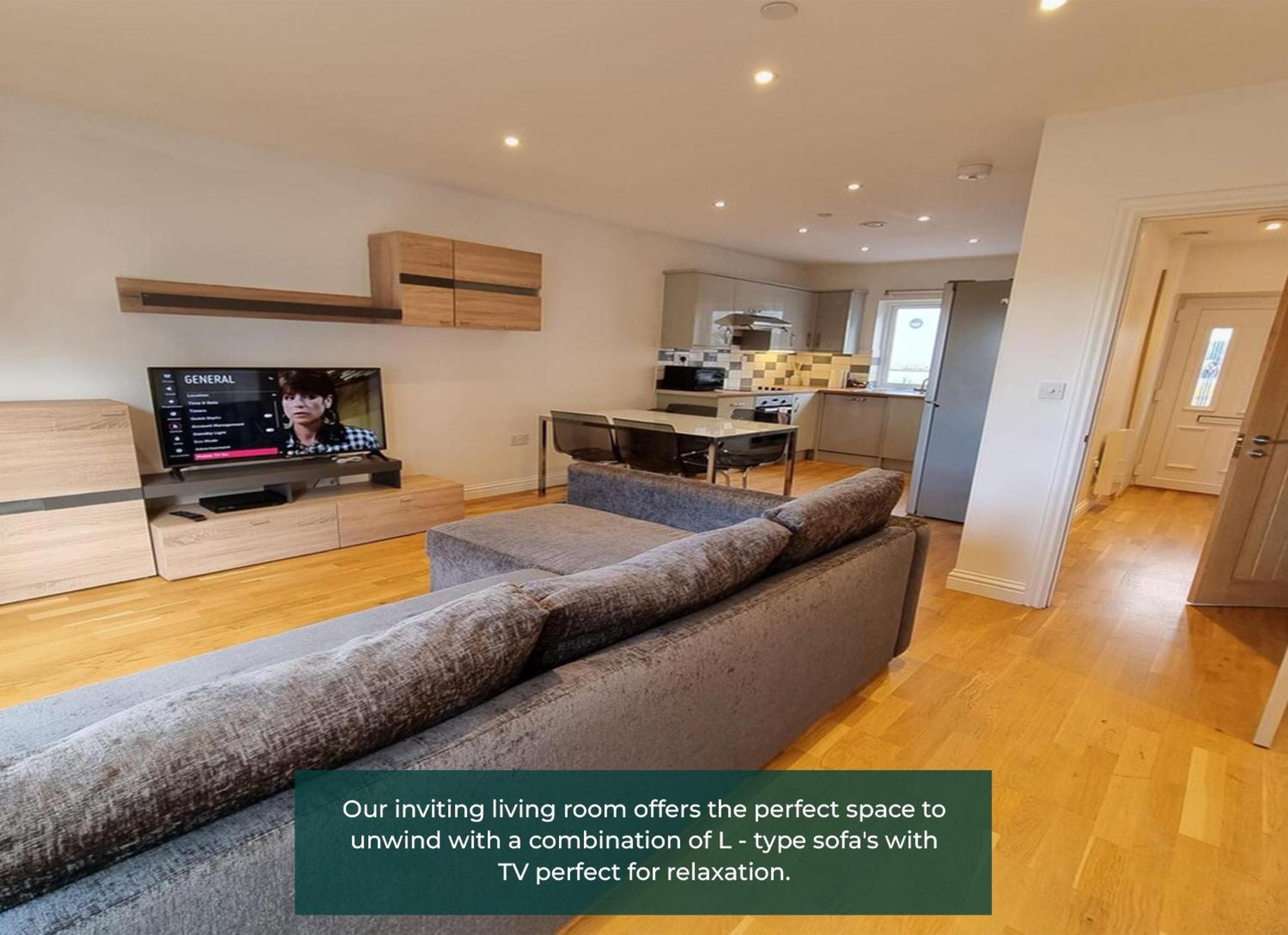 Cliffe Terrace 2Bed 2 Bath Free Parking Space Chatham  Exterior photo